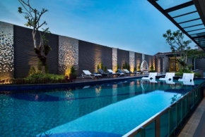  Kamaniiya Petitenget Seminyak  Kuta